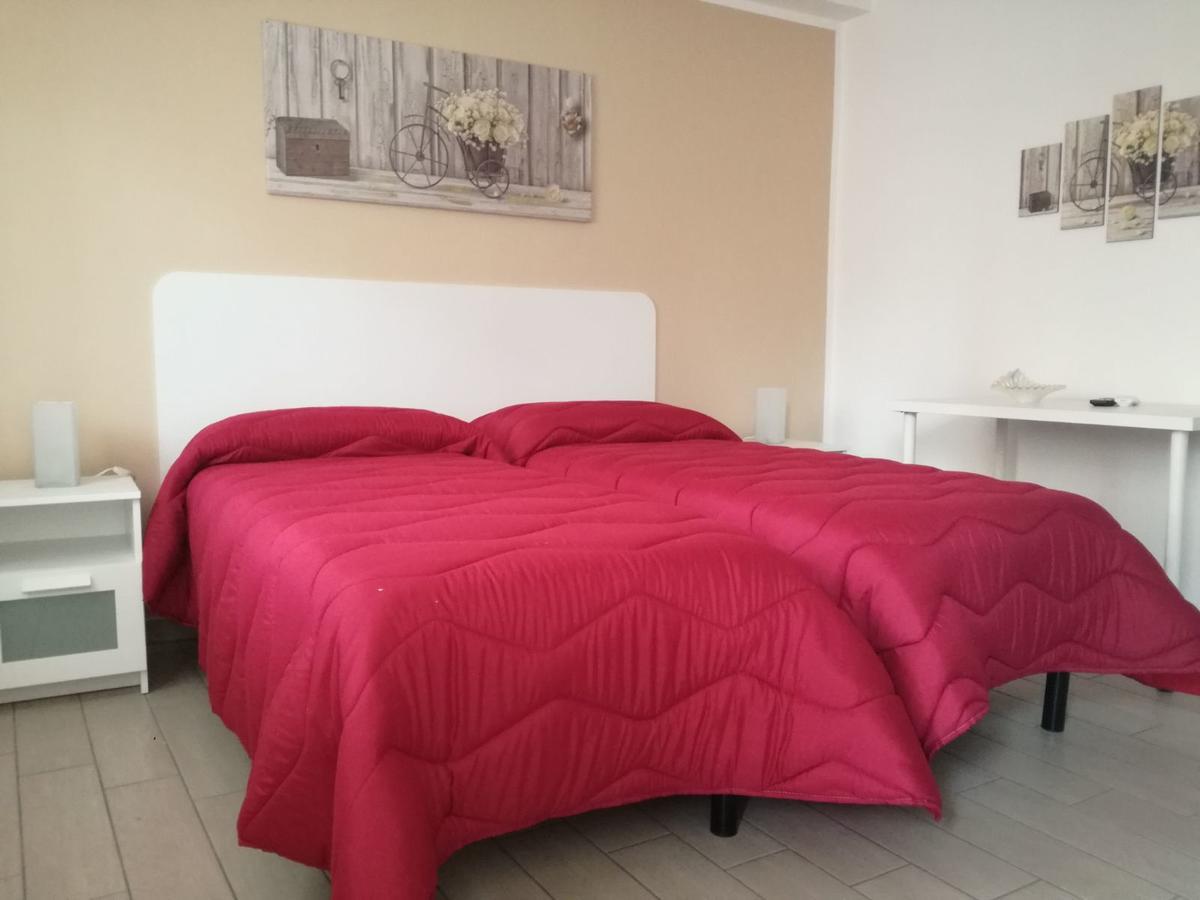 B&B Dal Gallo Battipaglia Exterior photo