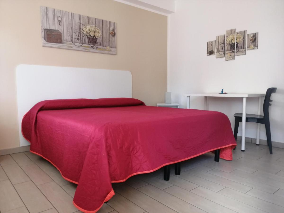 B&B Dal Gallo Battipaglia Exterior photo